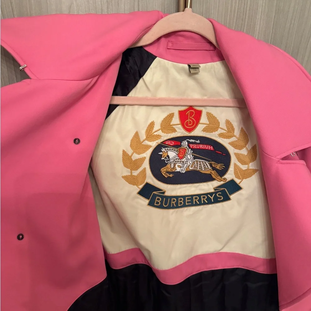 Burberry Pink Trench Coat - Picture 3 of 6